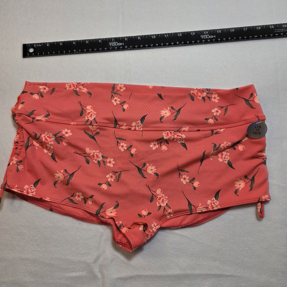 PINK Victoria's Secret Red Floral Print Shorts